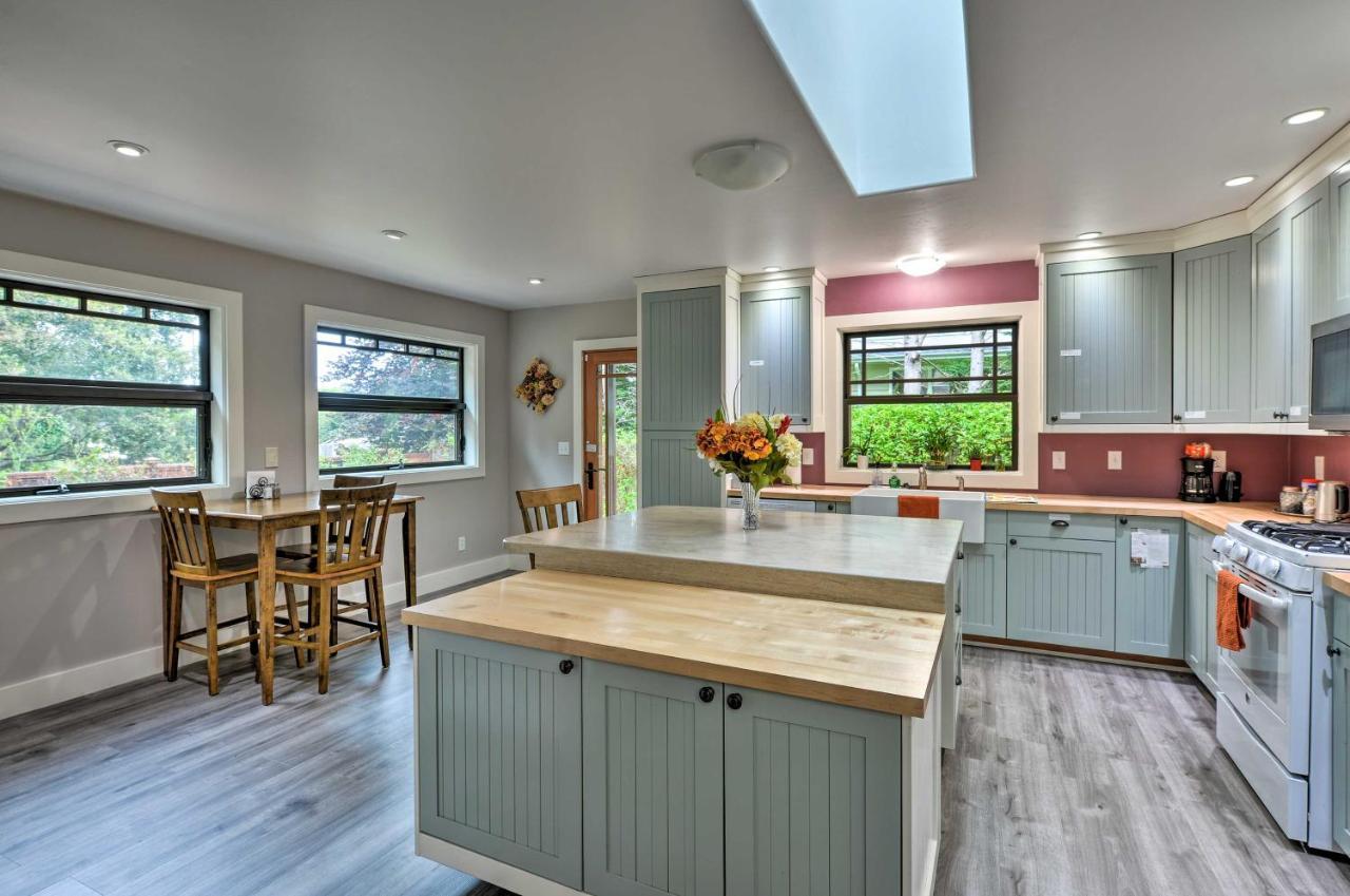 Quiet And Cozy Eureka Home Near Sequoia Park And Zoo! Экстерьер фото